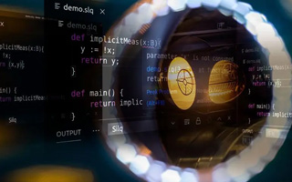 双鸭山 api php源码,下载的php源码怎么运行呢？